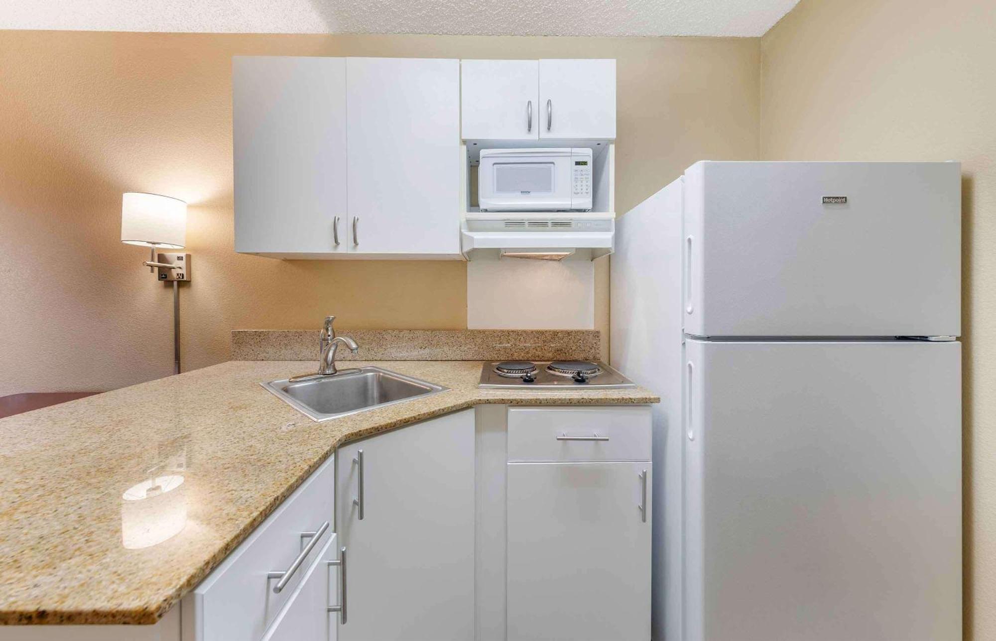 Extended Stay America Suites - Los Angeles - Ontario Airport Guasti Exterior photo