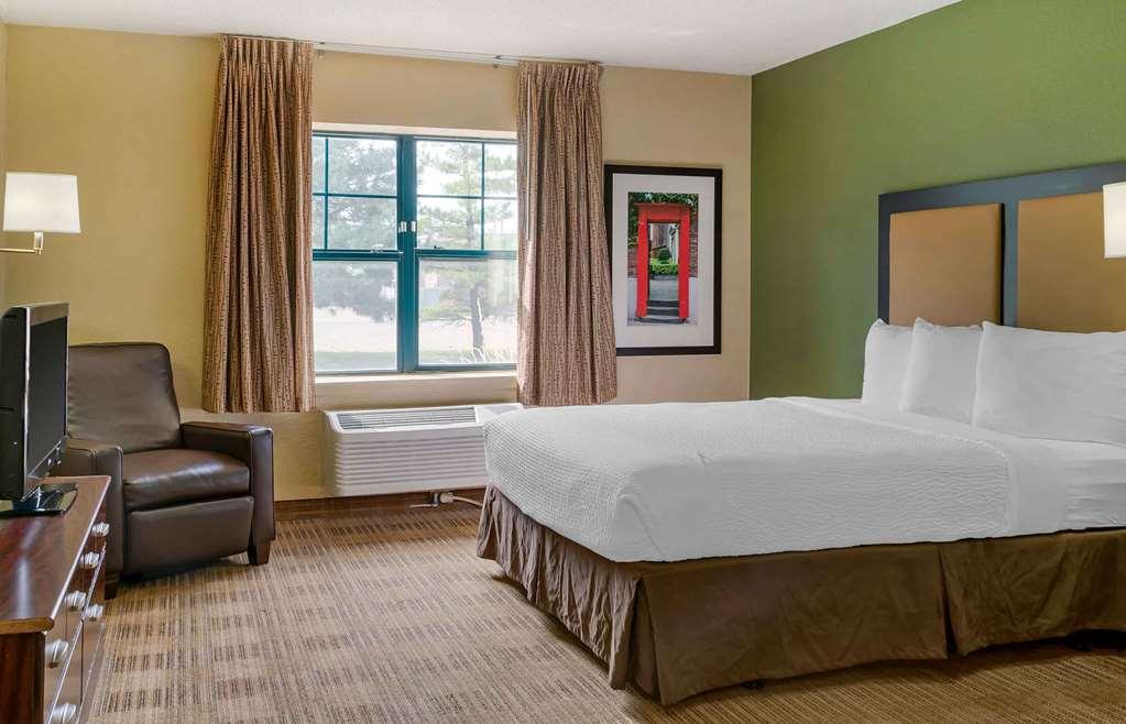 Extended Stay America Suites - Los Angeles - Ontario Airport Guasti Room photo